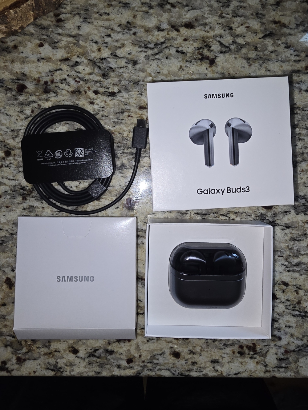 Samsung Galaxy Buds3 Wireless Earbuds with Charging Case - Black